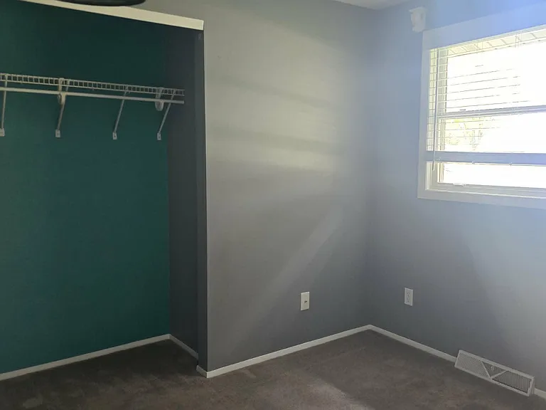 1146 Redwood Ln — Photo 18