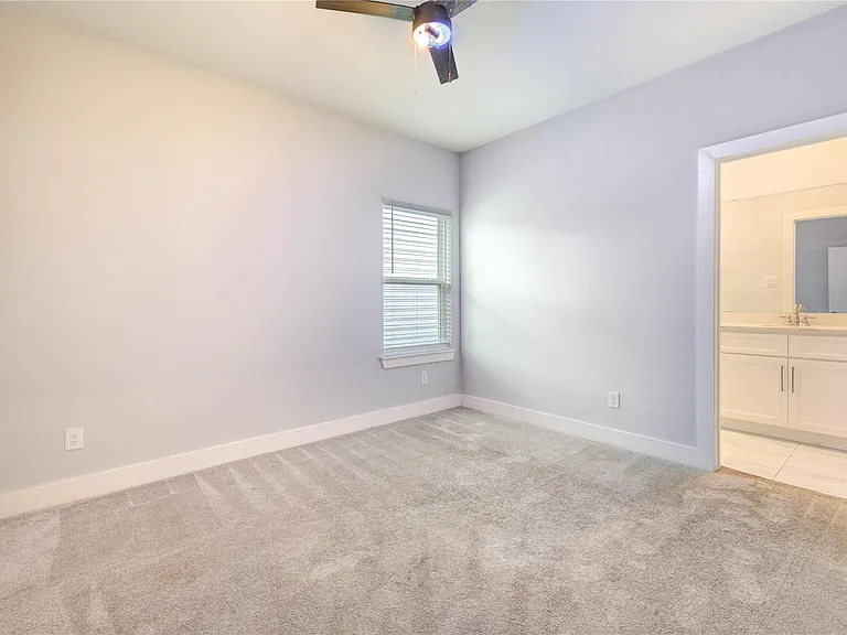 847 Rachel St #G — Photo 29