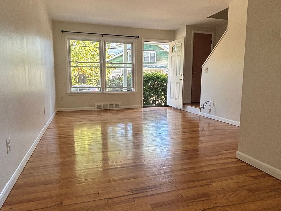 1st image of 1917 Planavon St