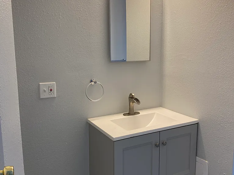 633 Fernwood Ave #2 — Photo 14