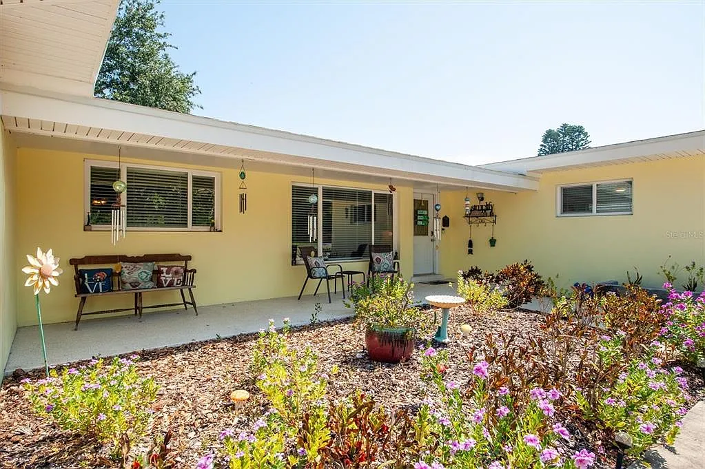 2 bed, 2.0 bath, 1707 sqft, $2,500 — Photo 3