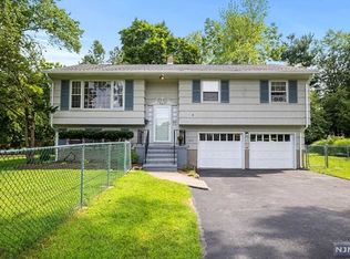 325 Franklin Tpke, Ridgewood, NJ 07450