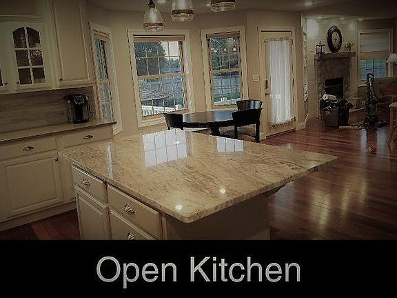 4th image of 53043 Cedar Lake Ct