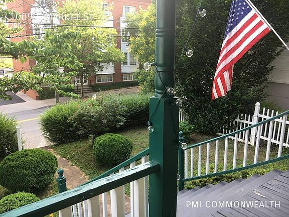 2nd image of 1009 Market St E