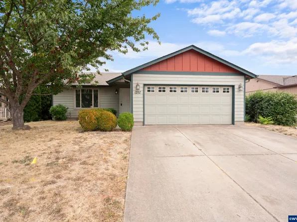 1257 Linden Ct, Sweet Home, OR 97386