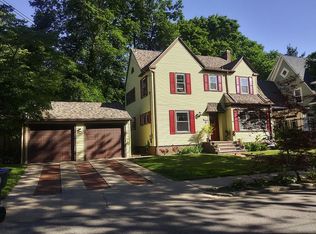 49 Elmcrest Ave, Providence, RI 02908