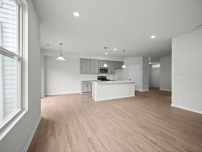 2405 Saltsprings Dr — Photo 6