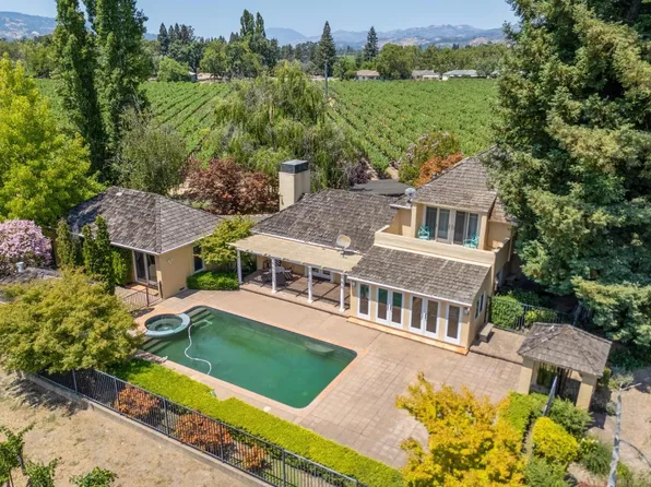 1156 Mee Lane, St. Helena, CA 94574