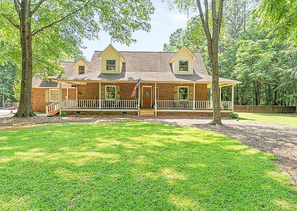 512 Saddle Hill Rd, Greenwood, SC 29646 Zillow