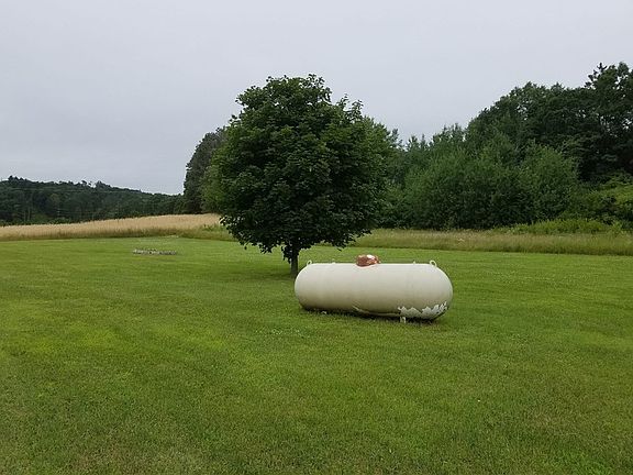 4th image of N9475 Hwy 12
