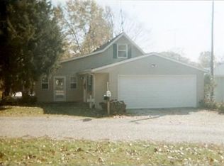 20 Erwin Dr, Neoga, IL 62447