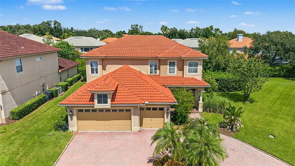 4 bed, 2.5 bath, 3148 sqft, $6,000 — Photo 1