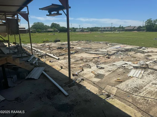 3146 Riverside Rd, Jennings, LA 70546