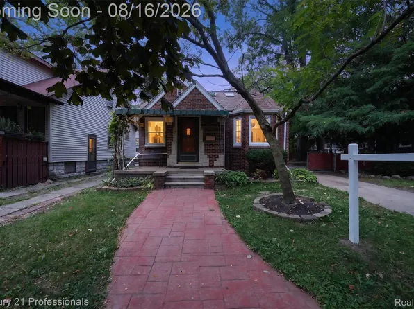 310 W Chesterfield St, Ferndale, MI 48220