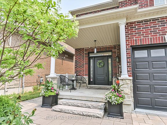 3rd image of 1259 Aldsworth Cres