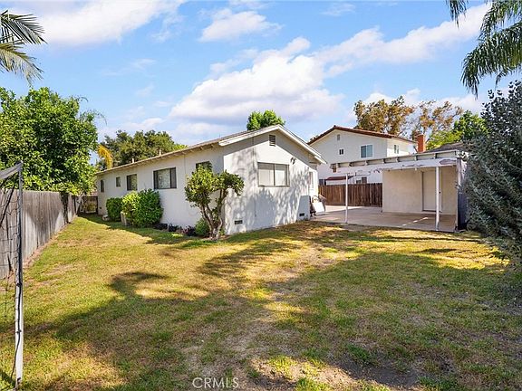 4th image of 1850 Miramonte Dr