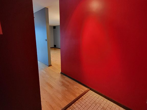 2nd image of 5010 N Austin Ave APT 204