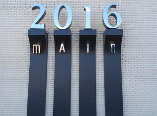 2016 Main St APT 605, Houston, TX 77002