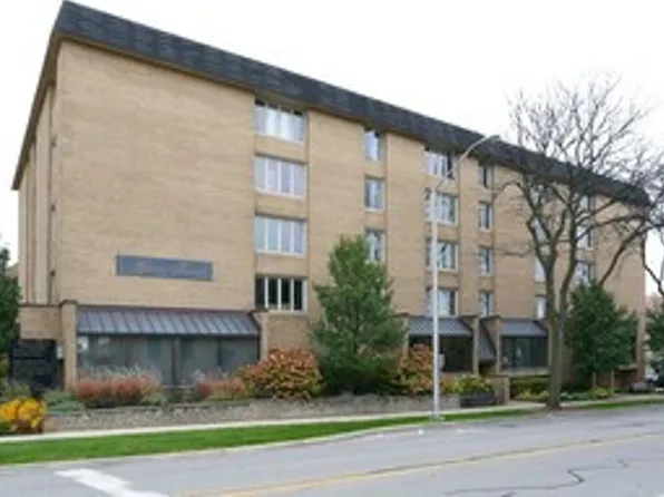 Grove Tower Lofts, 5133 Washington St APT 3C, Downers Grove, IL 60515