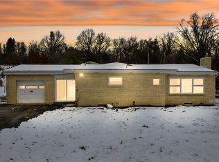 176 McMichael Rd, Carnegie, PA 15106