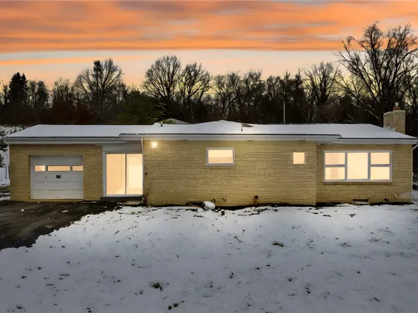 176 McMichael Rd, Carnegie, PA 15106