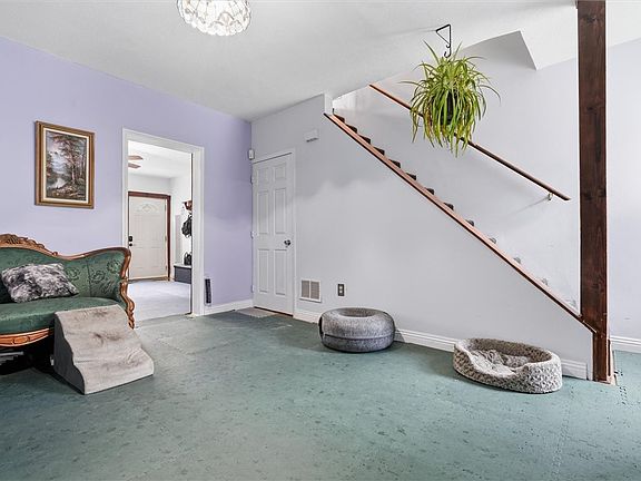 2nd image of 1920 Harcum Way