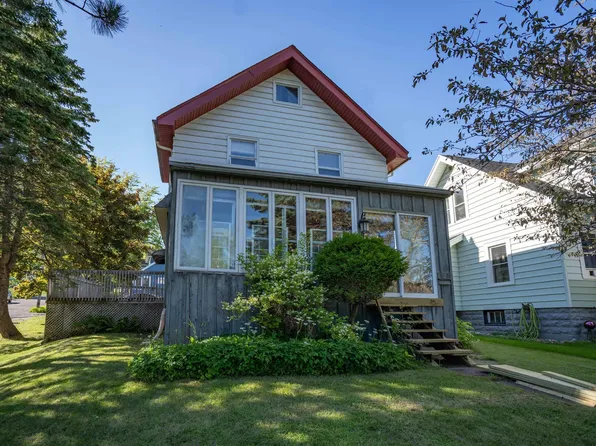 2233 W 12th St, Duluth, MN 55806