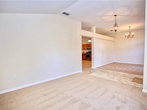 4th image of 1057 Treadway Dr