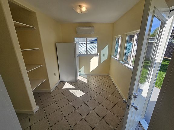 Mud room