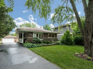 5785 Pershing Ave, Downers Grove, IL 60516