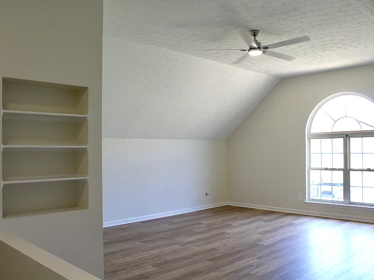 110 Koleberg Trl — Photo 31