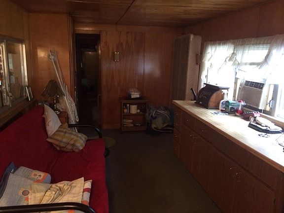 3rd image of 412 Bellview Dr