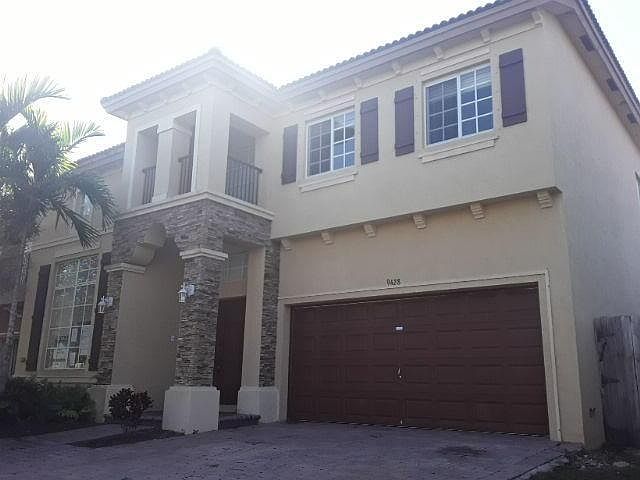 1st image of 9428 SW 227th Ln