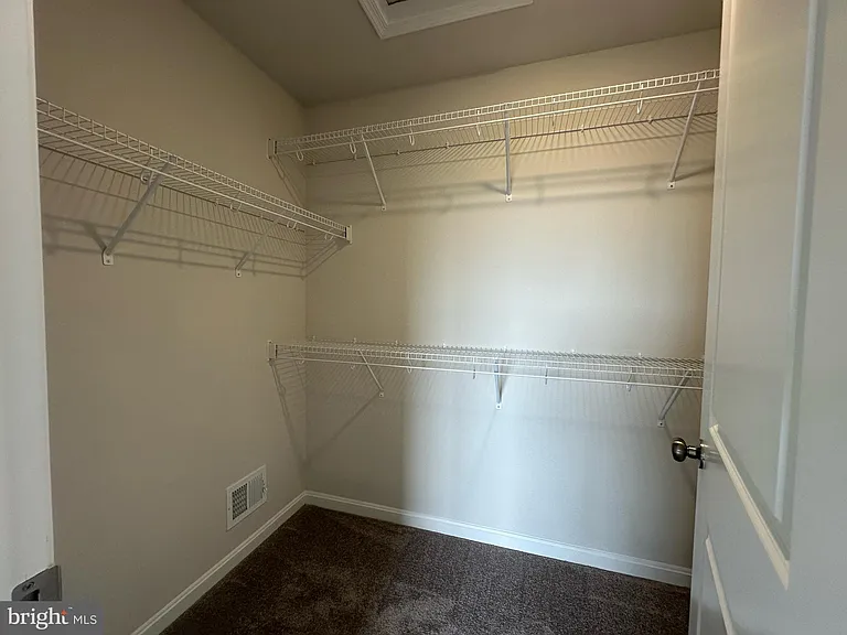 19 Winterplace Dr — Photo 16