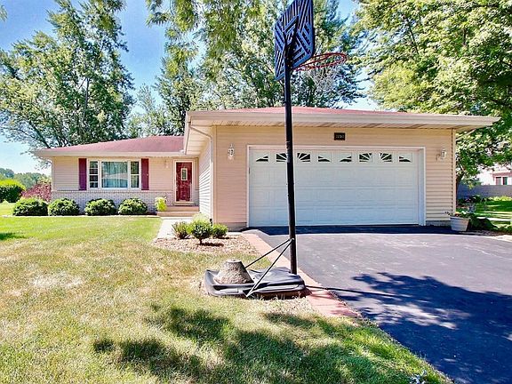 2nd image of 3753 Cherry Hill Dr