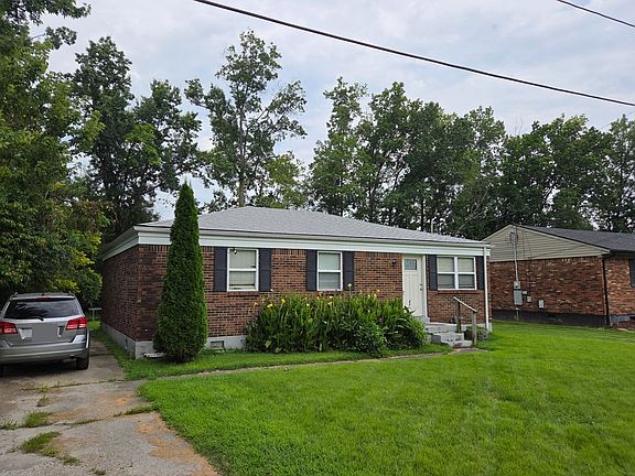 3rd image of 336 Cherry St