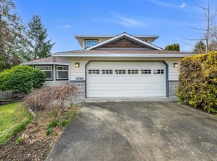2018 Deborah Pl, North Cowichan, BC V9L 5E6