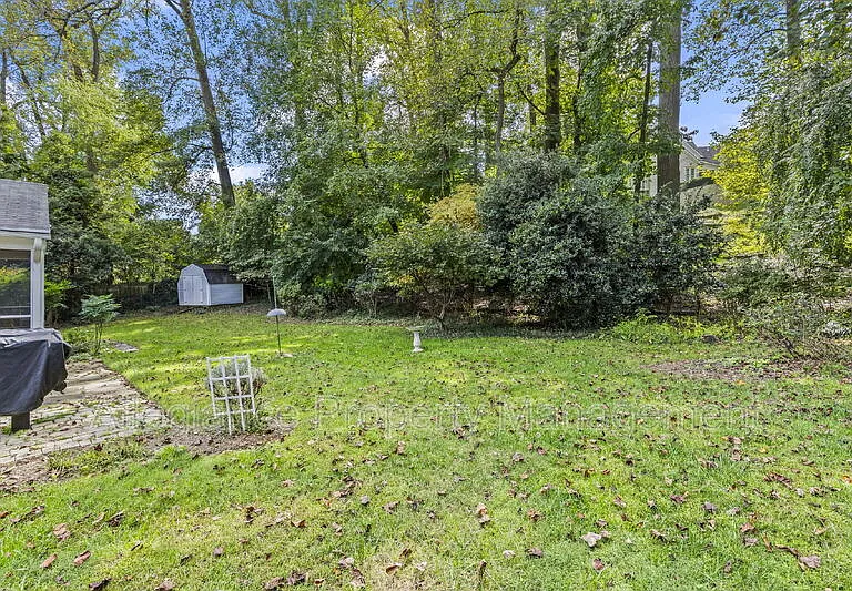 3548 N Valley St — Photo 42