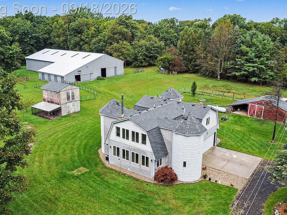 1st image of 2651 Fenton Rd