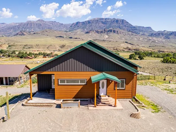 3 Paintbrush Dr, Cody, WY 82414
