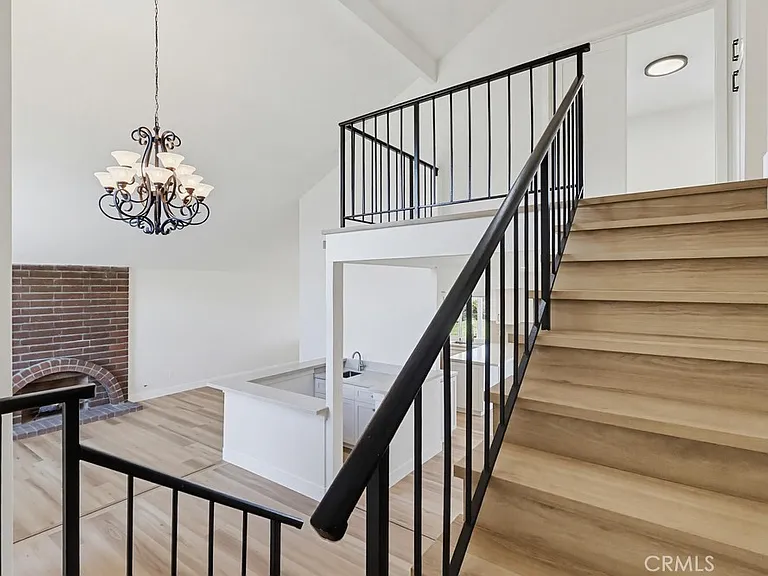 28712 Mount Rushmore Rd — Photo 18