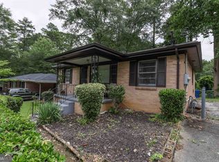 153 Oakcliff Ct NW, Atlanta, GA 30331