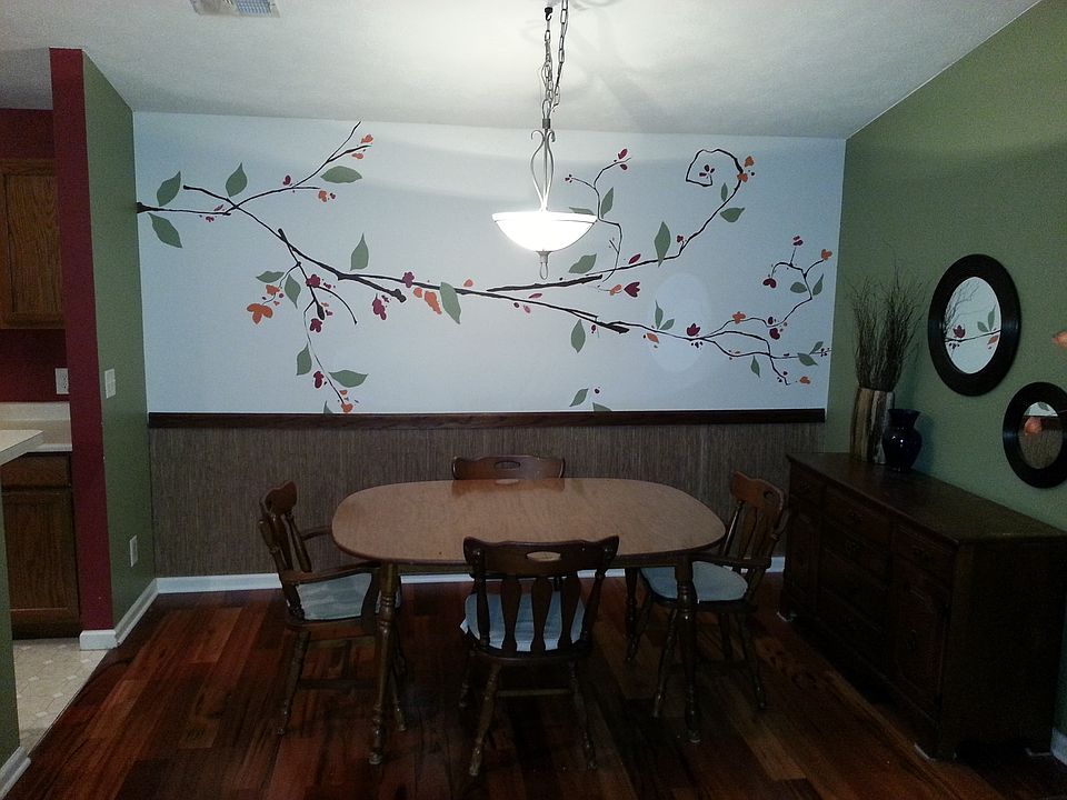 2nd image of 1815 Piper Ln