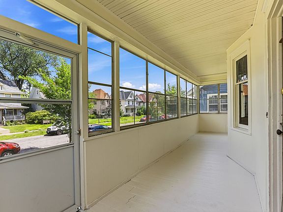 3rd image of 884 Iglehart Ave
