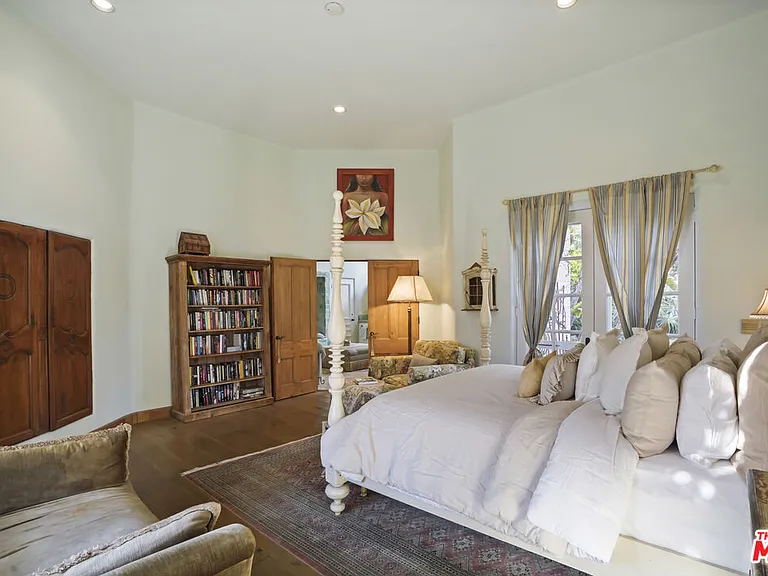 7332 Birdview Ave — Photo 18