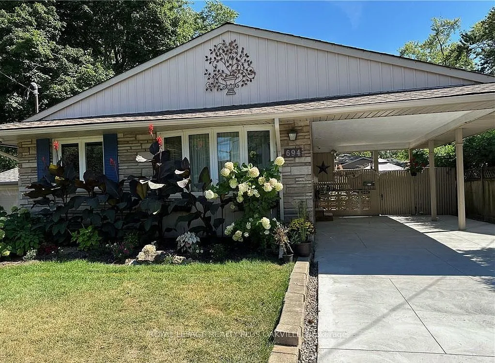 2 bed, $1,825 — Photo 1