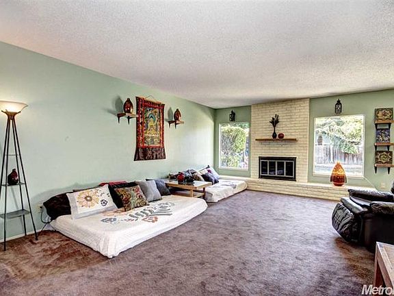 3rd image of 507 Citadel Dr