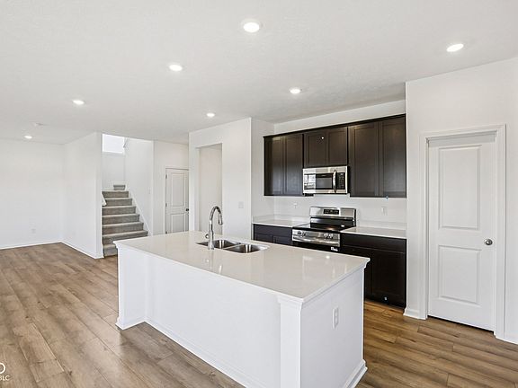 7th image of this home