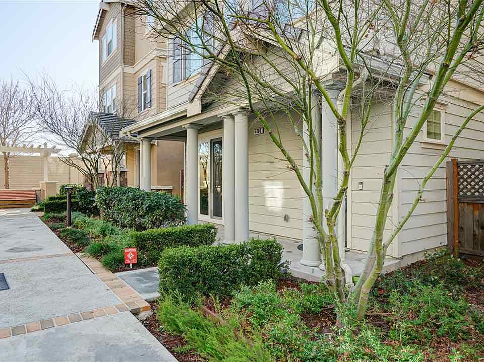 1st image of 7005 N Mariposa Ln