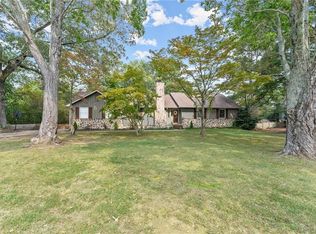 4412 Price Rd, Gainesville, GA 30506